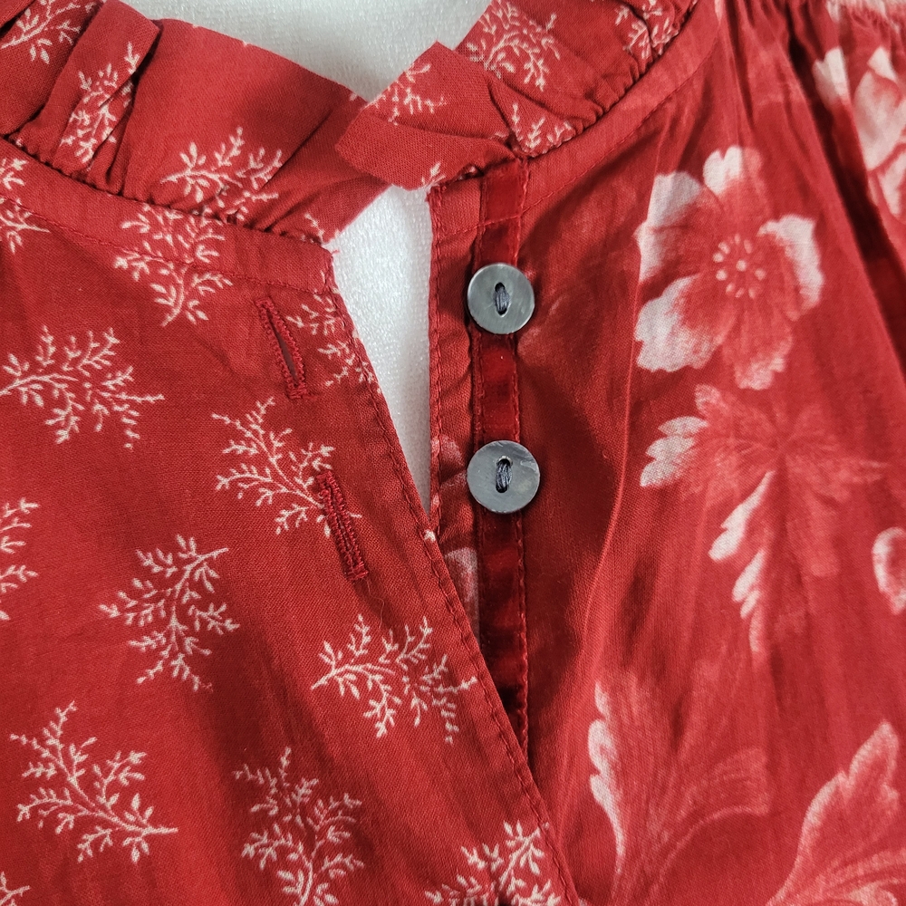 🌻Sundance Red Floral Blouse - Picture 5 of 10